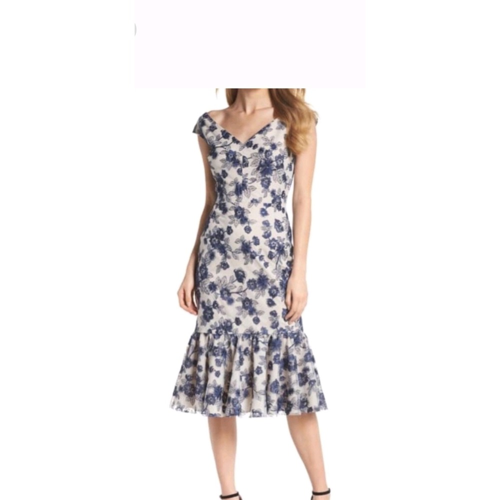NWT Gal Meets Glam Mermaid Floral Embroidered Midi Navy Dress Size 10 Romantic